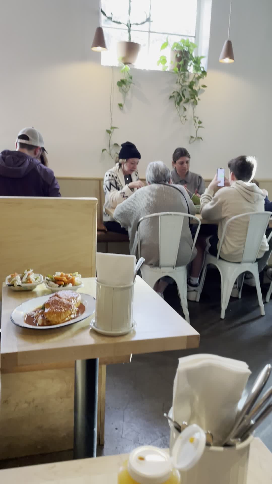 Video review of Güero