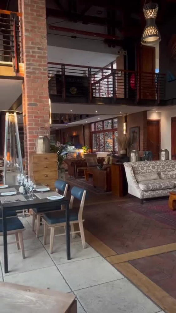 Riboville Boutique Hotel and Restaurant