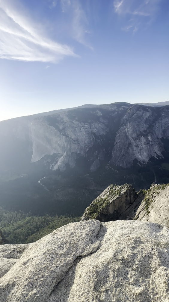 Taft Point Trailhead