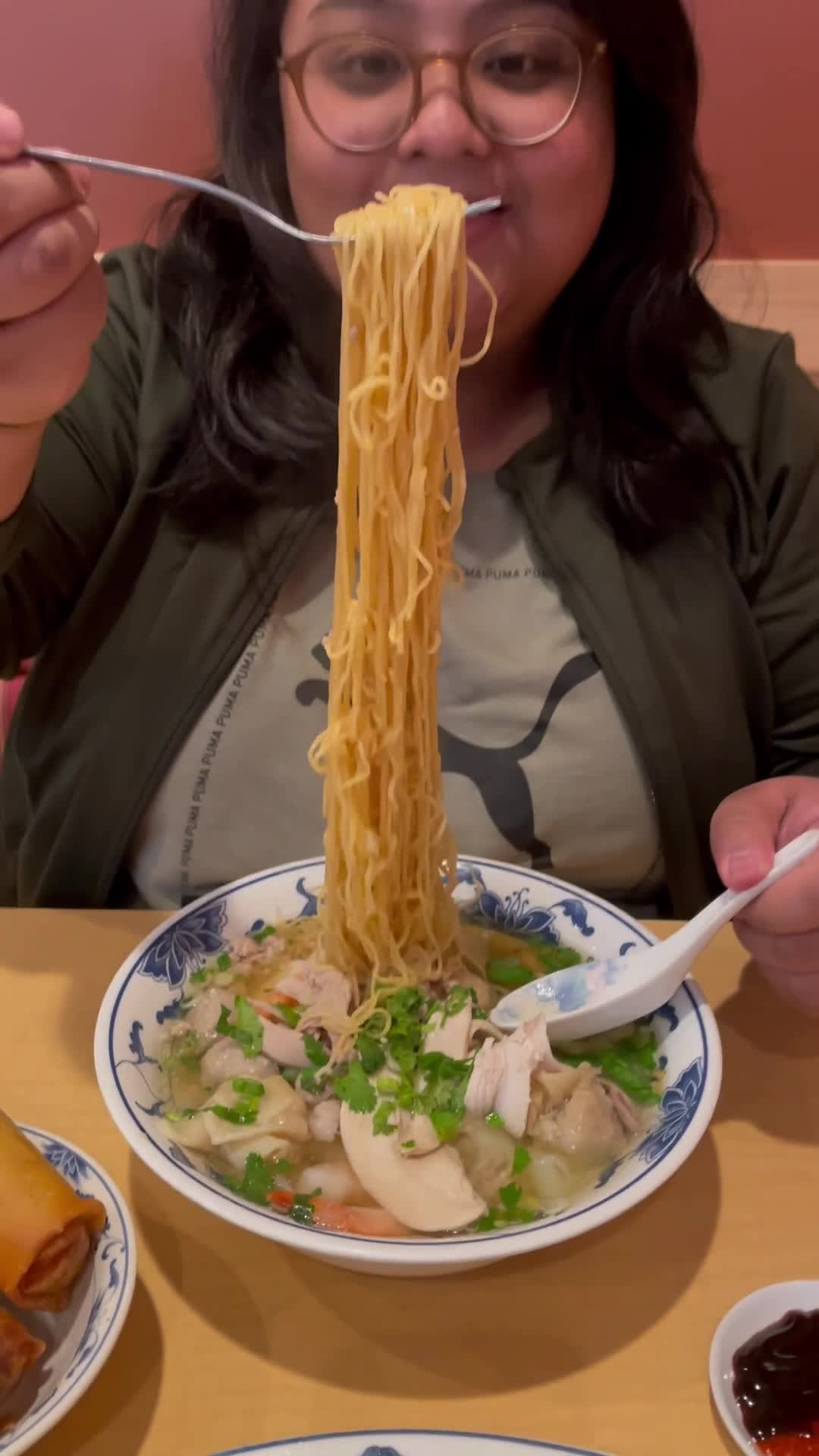 Video review of New Tung Kee Noodle