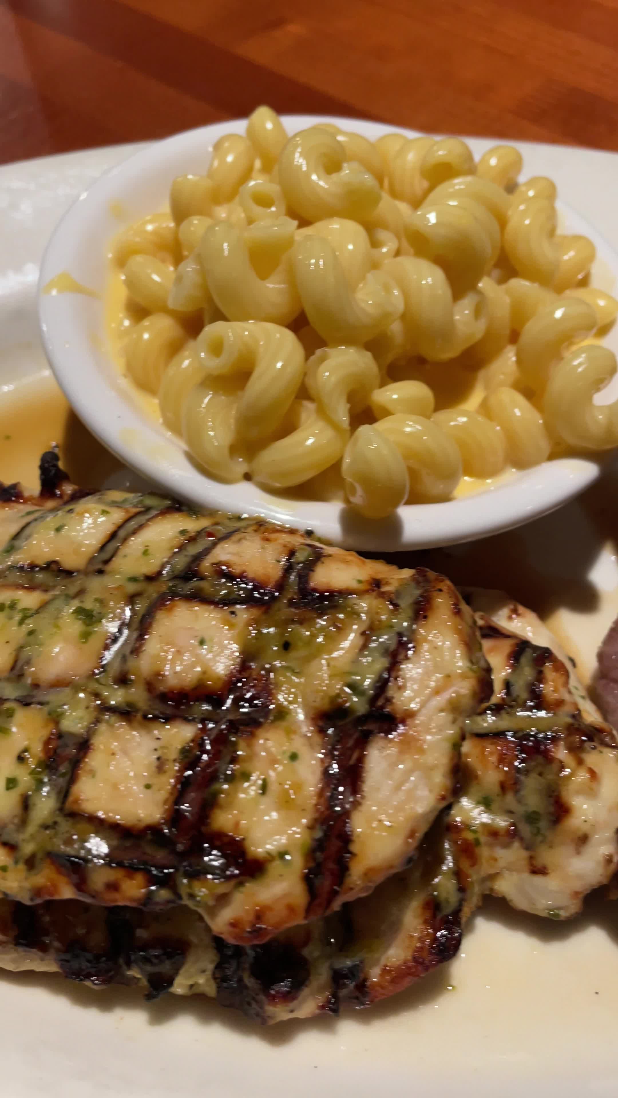 Video review of Claim Jumper