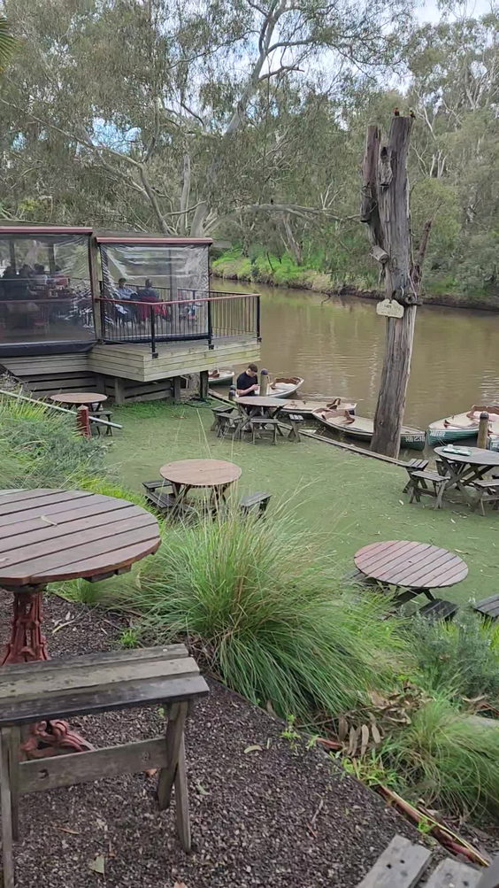 Fairfield Park Boathouse & Tea Gardens