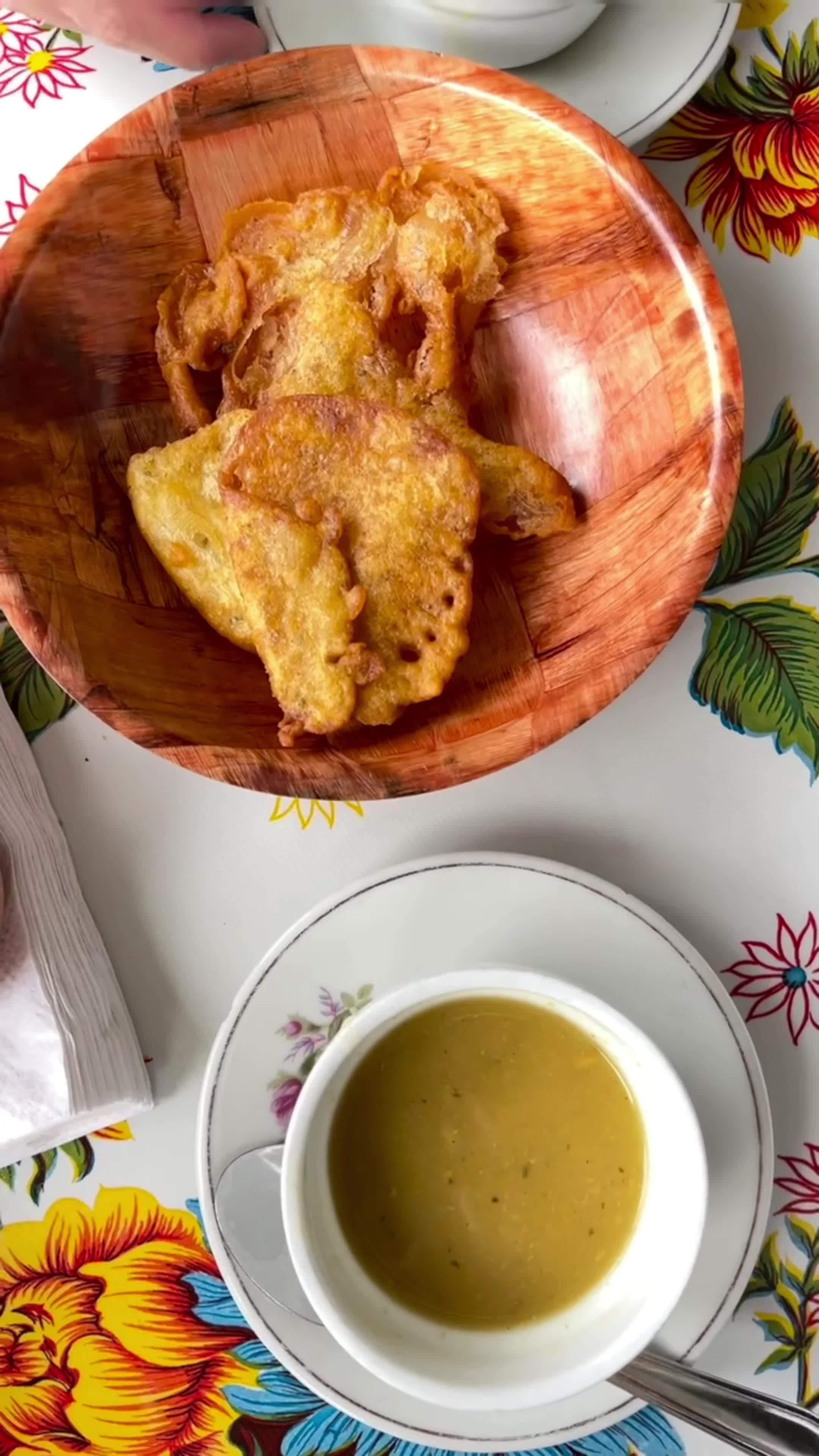 Video review of La Casita Blanca