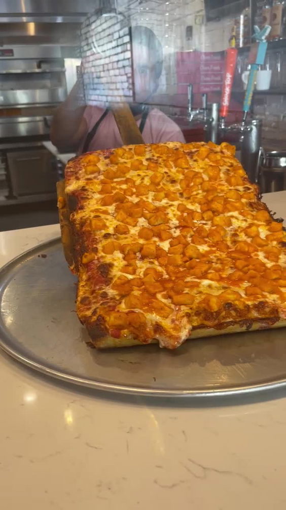 Collins Pizza