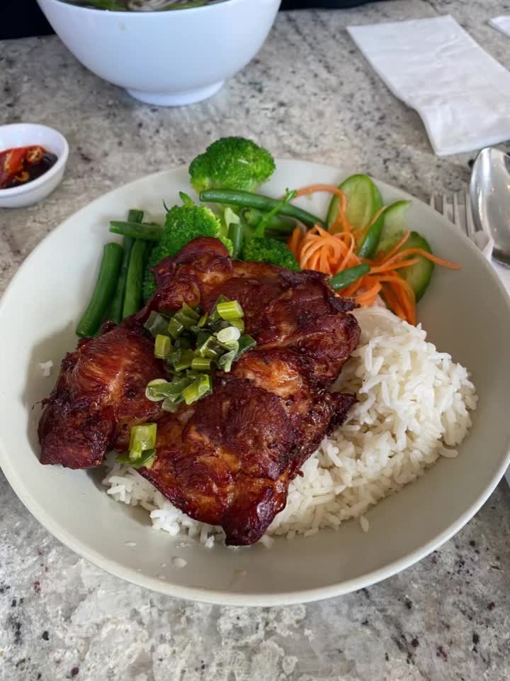 Video review of Eat Fuh