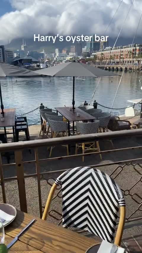 Harry’s Oyster Bar