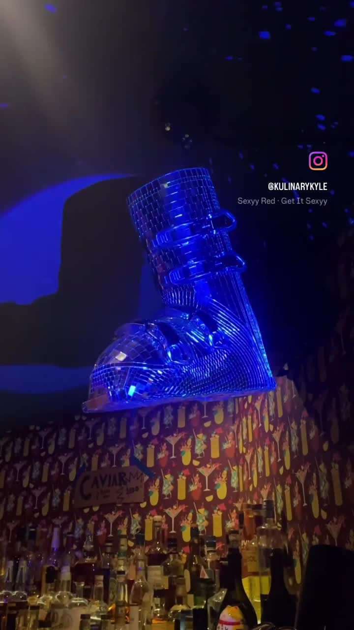 Video review of Bad Kitty Lounge