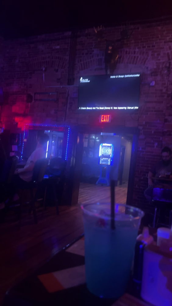 Bodega's Alley
