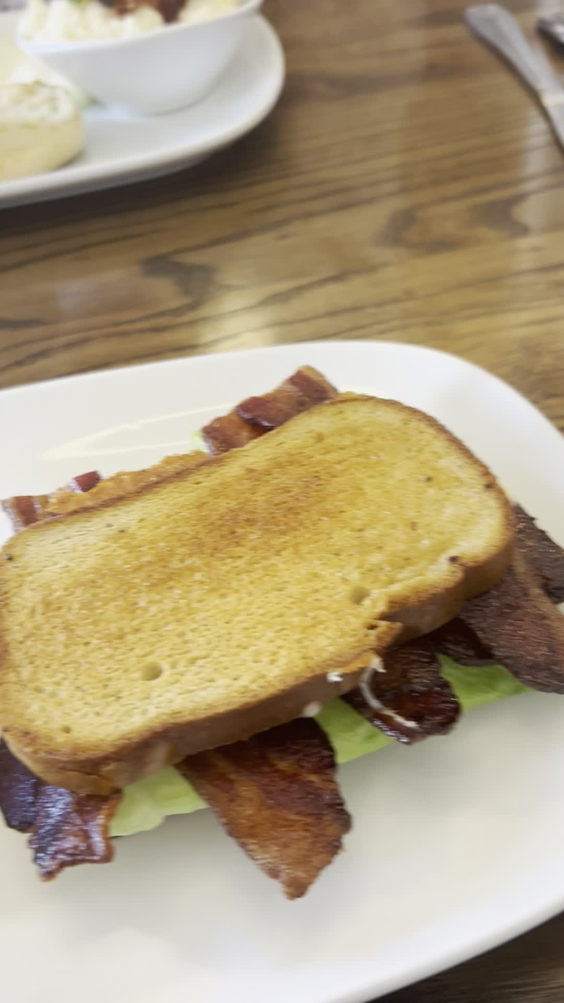 Another Broken Egg Cafe