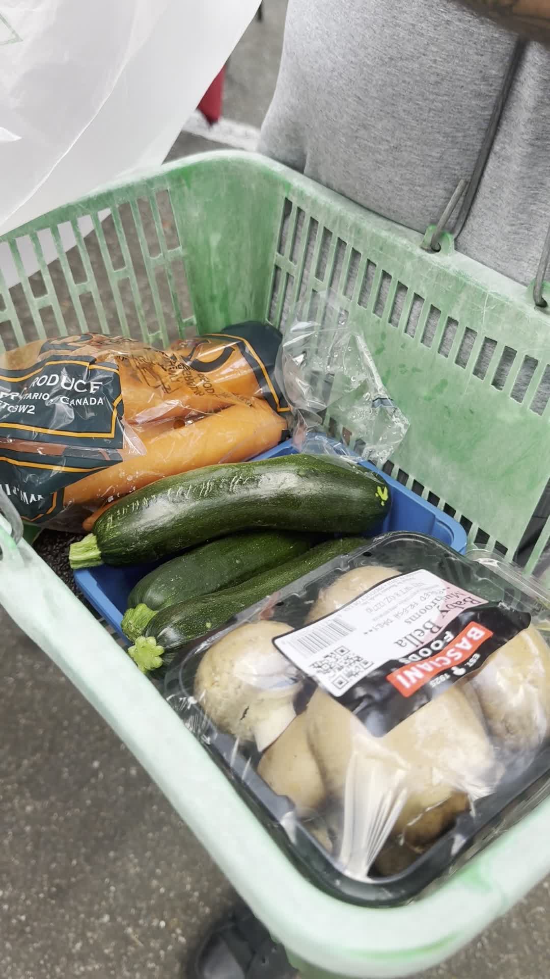 Video review of Celebration Town Tavern