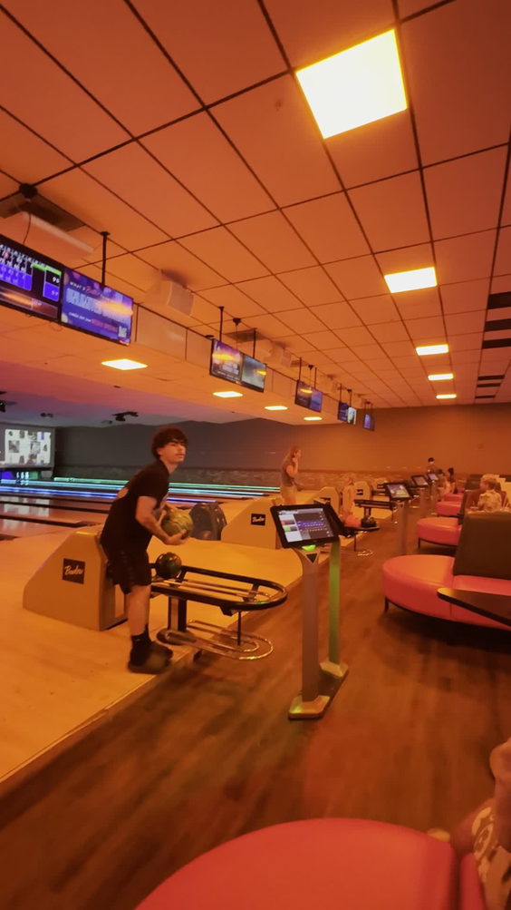 Bowlero