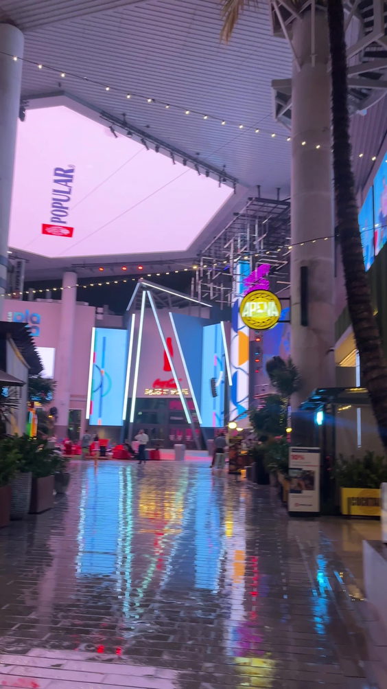 El Distrito Vip Cinemas