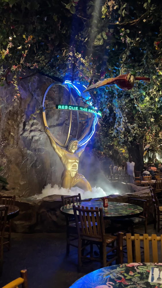 Rainforest Cafe