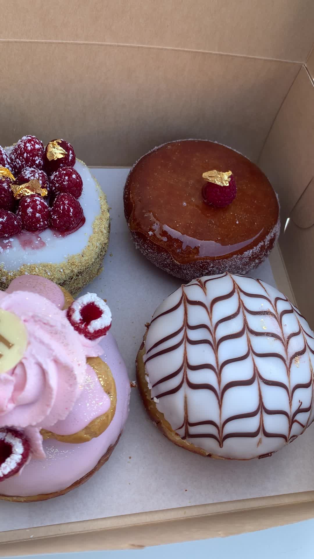 Saint Honoré Doughnuts & Beignets