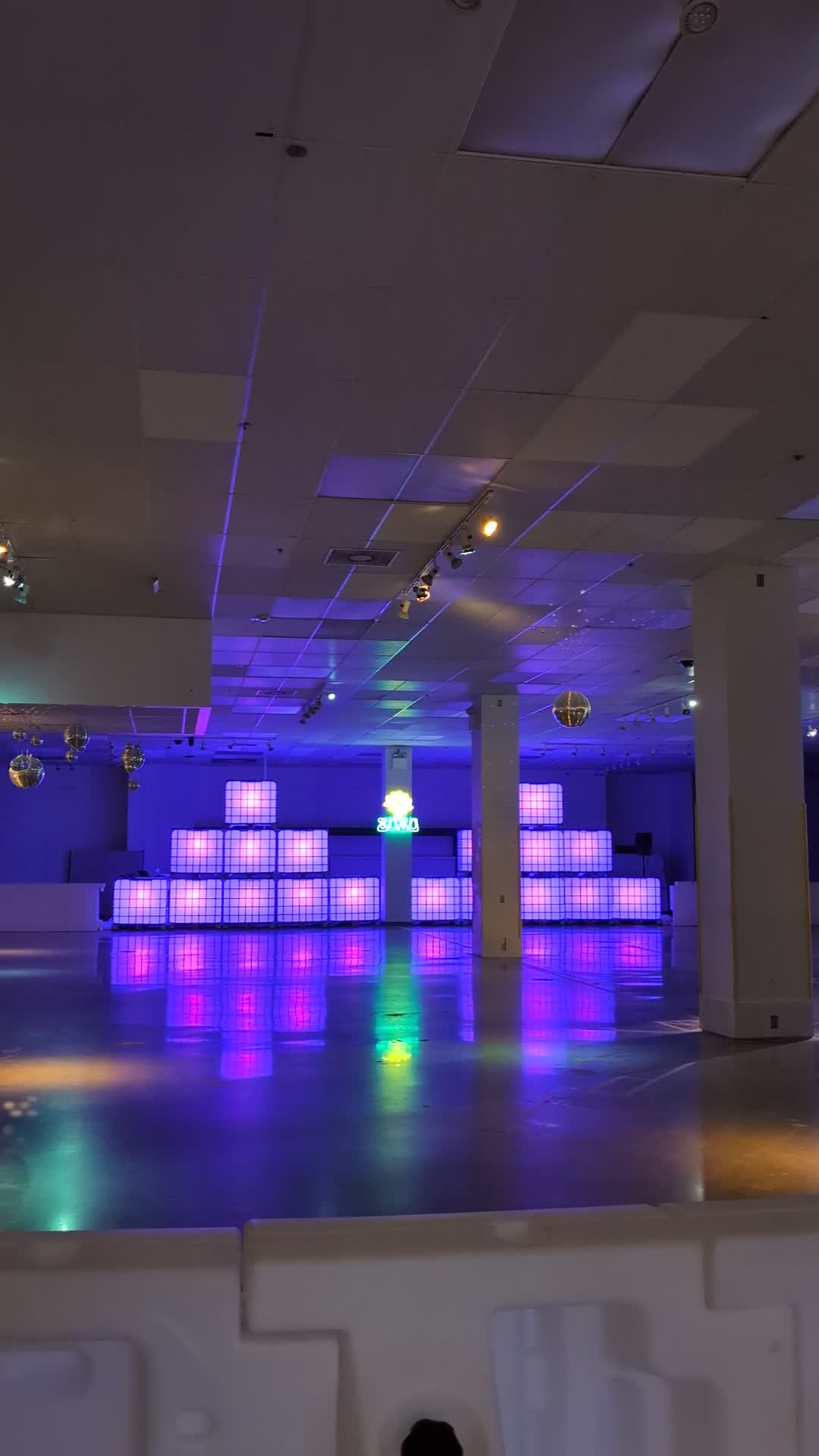 Video review of Oshawa Centre