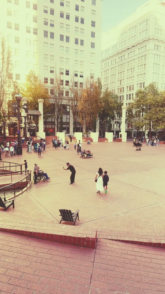 Pioneer Courthouse Square