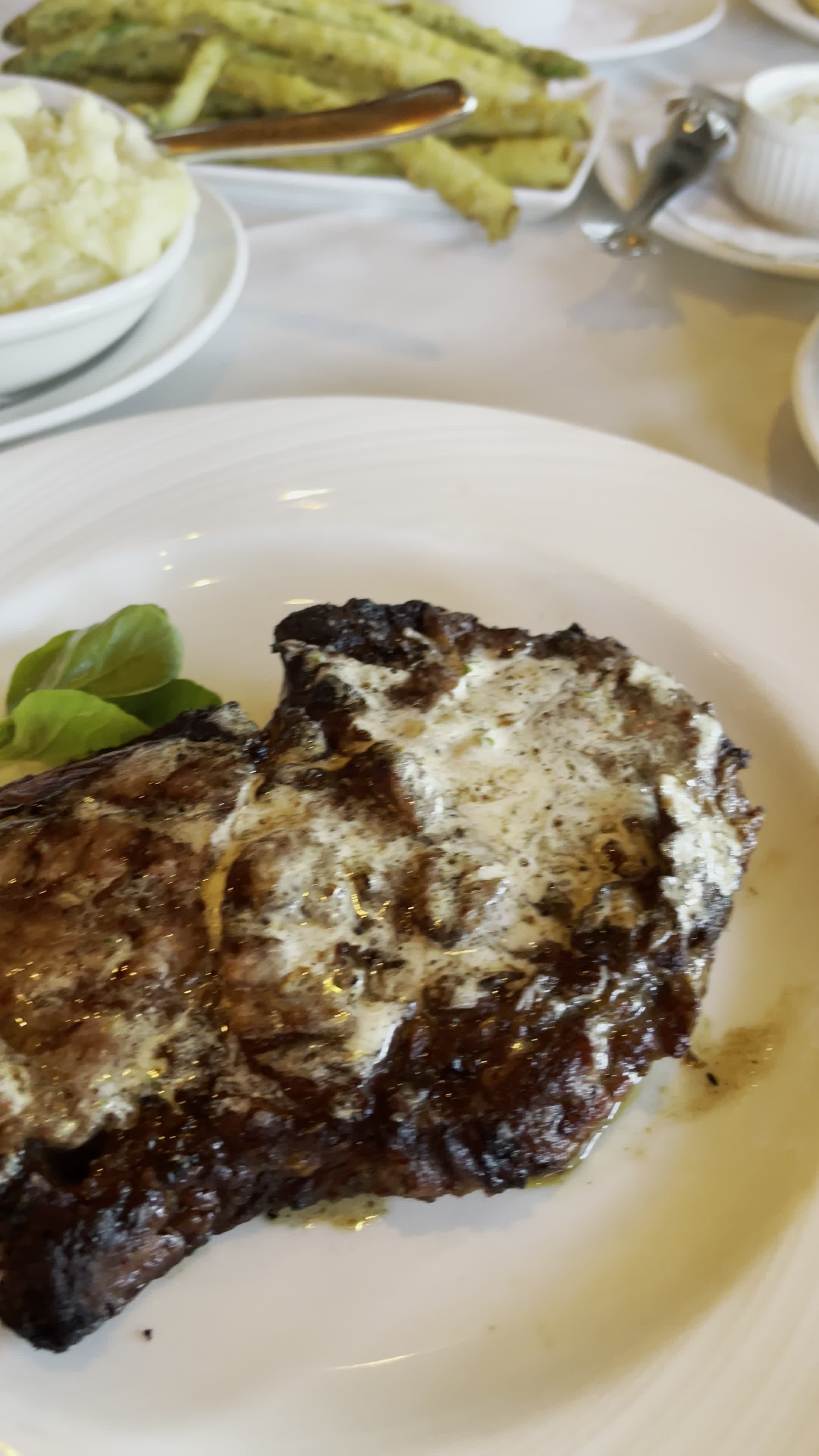 Eddie Merlot's Prime Aged Beef & Seafood