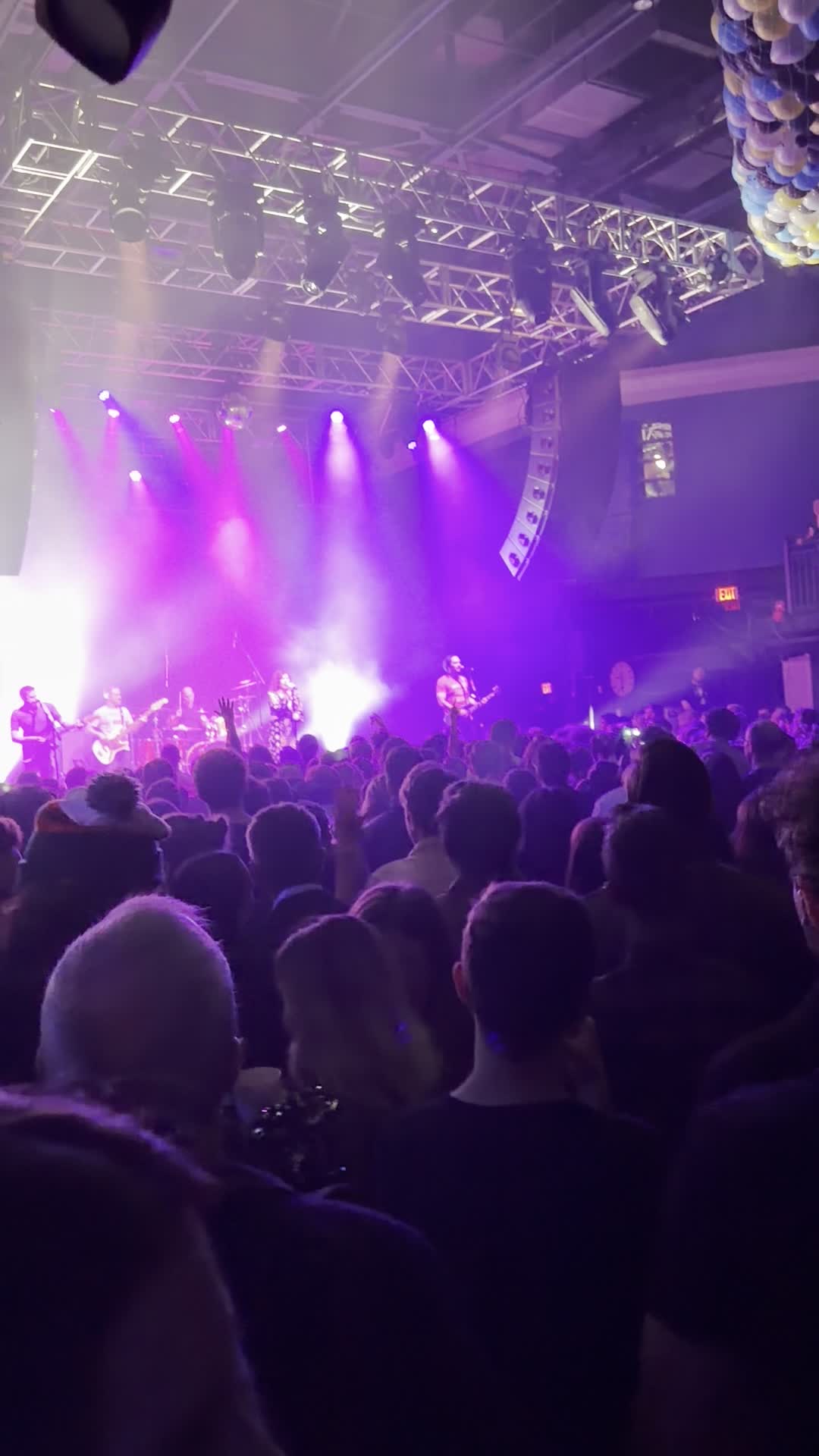 Video review of 9:30 Club