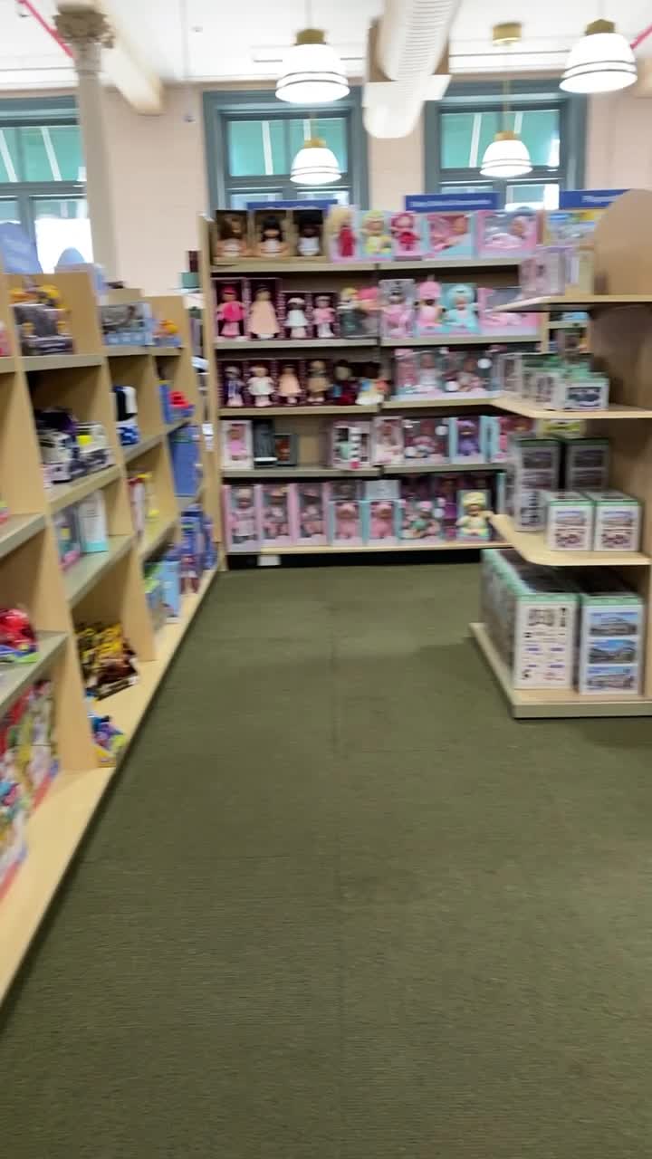 Video review of Barnes & Noble