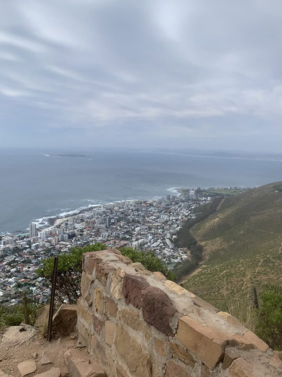 Lions head hike