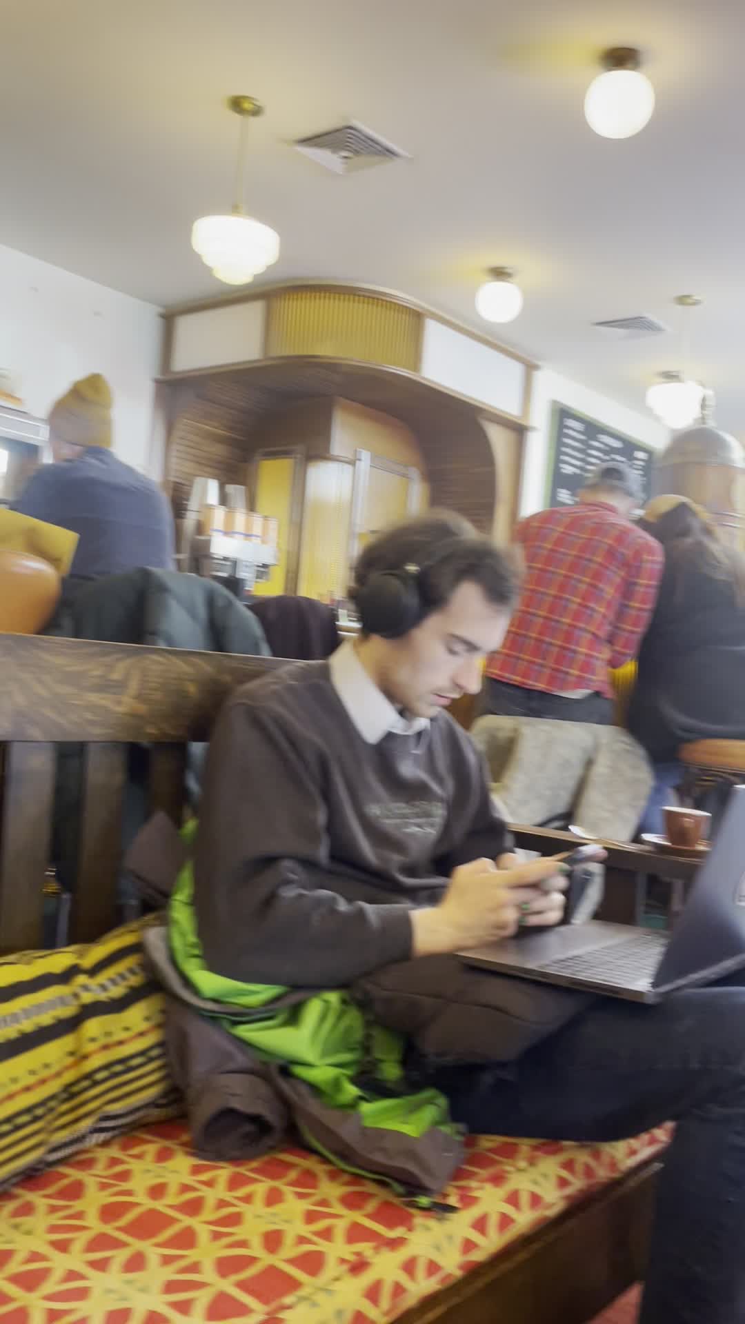 Leopold’s Books Bar Caffè