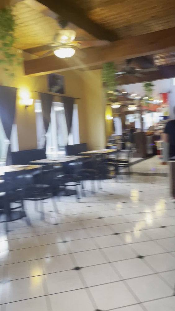 ALISA Sushi & Thai Bistro