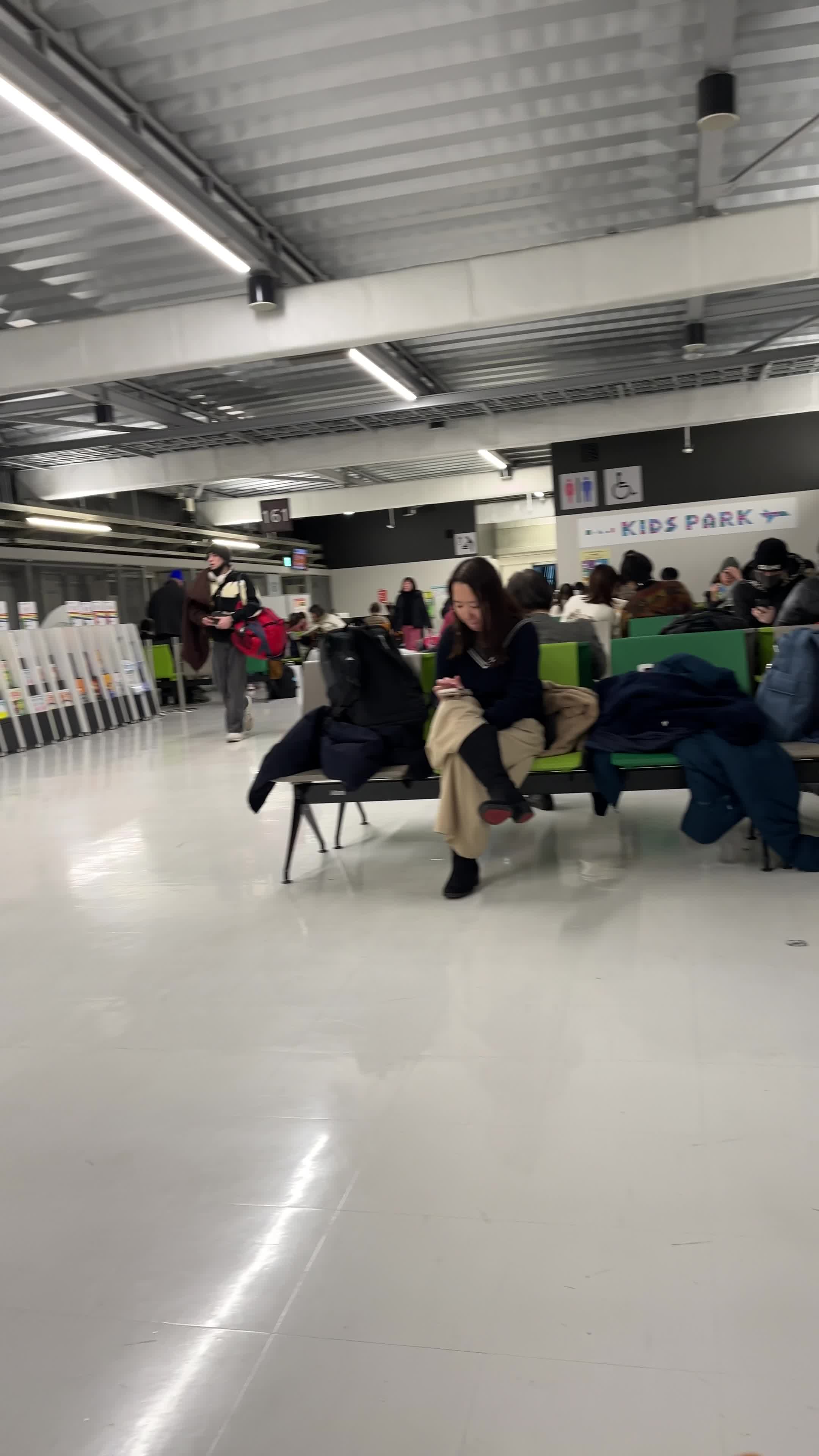 Narita International Airport (NRT) (成田国際空港)