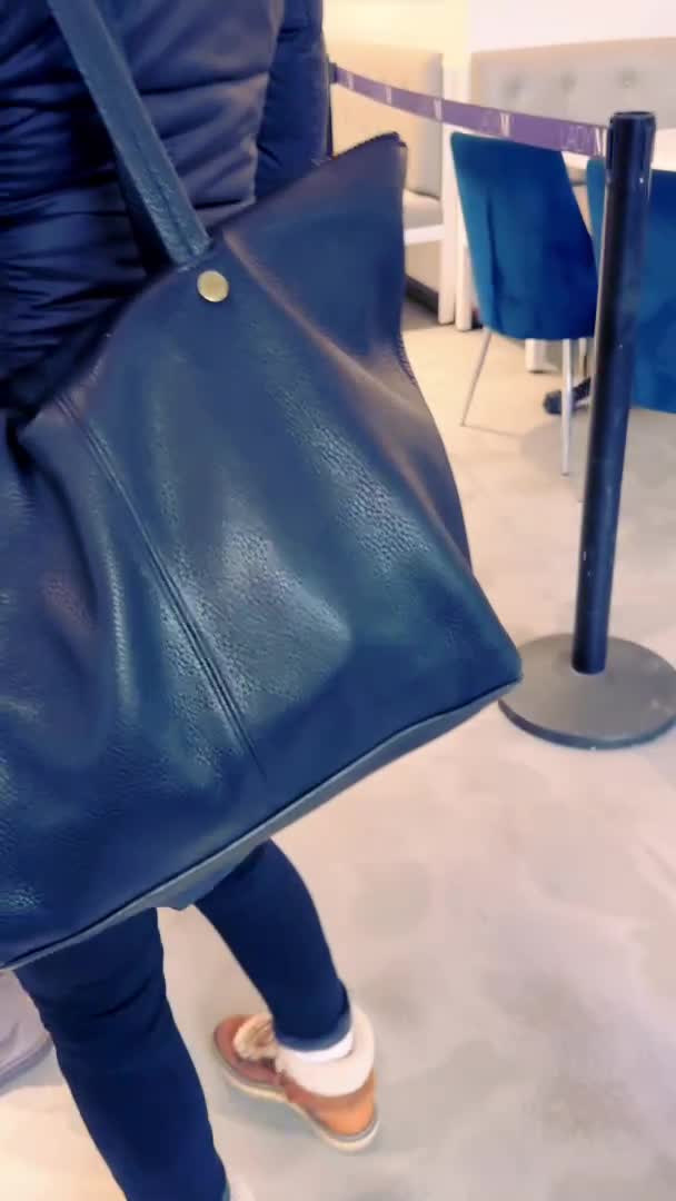 Video review of Lady M Cake Boutique