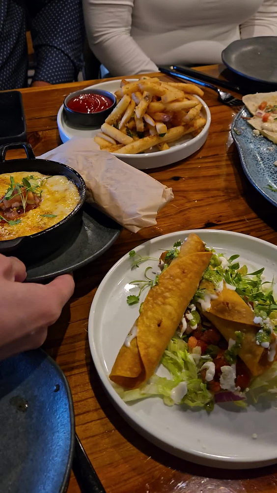 Fletcha Cantina 