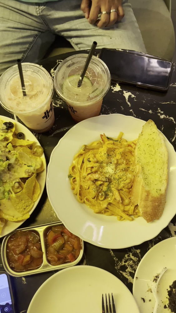 Cafe I'm Here