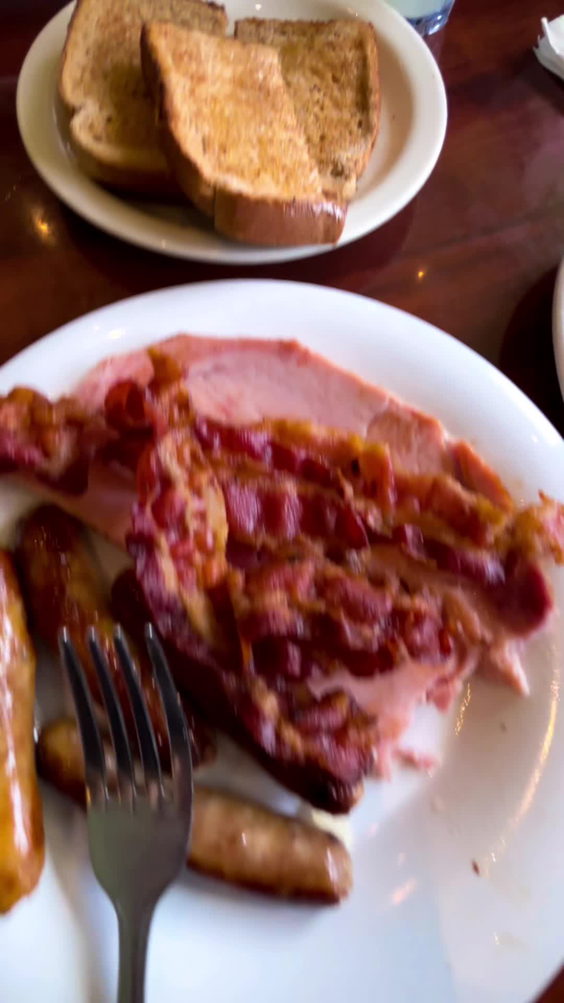George's Senate Coney Island Restaurant