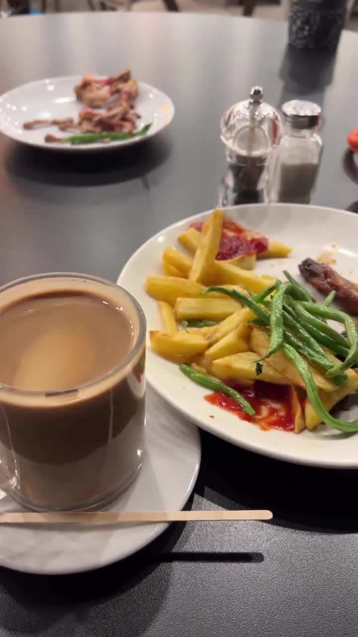 Video review of Cafesserie - Maison de qualitè