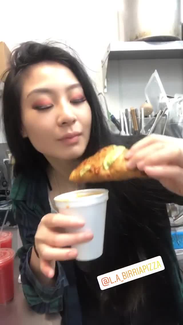 L.A Birria Pizza