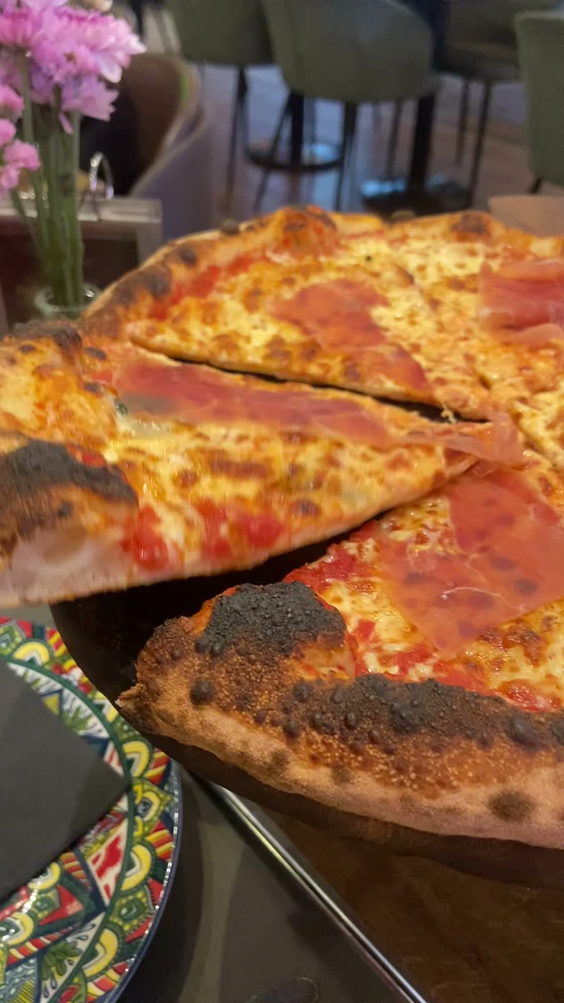 La Piazza Ristorante Italiano