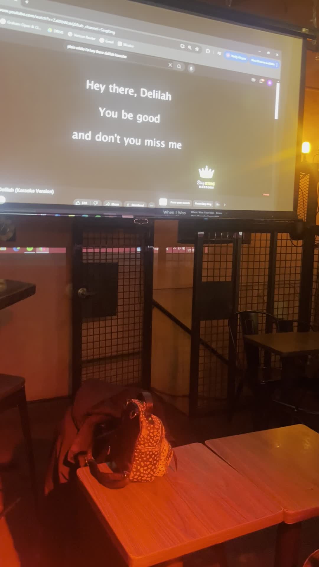 Video review of The Graham