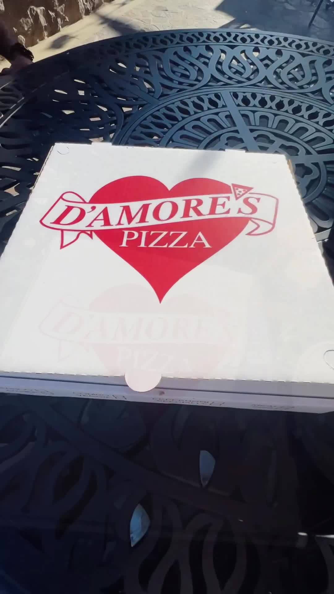 D'Amore's Pizza