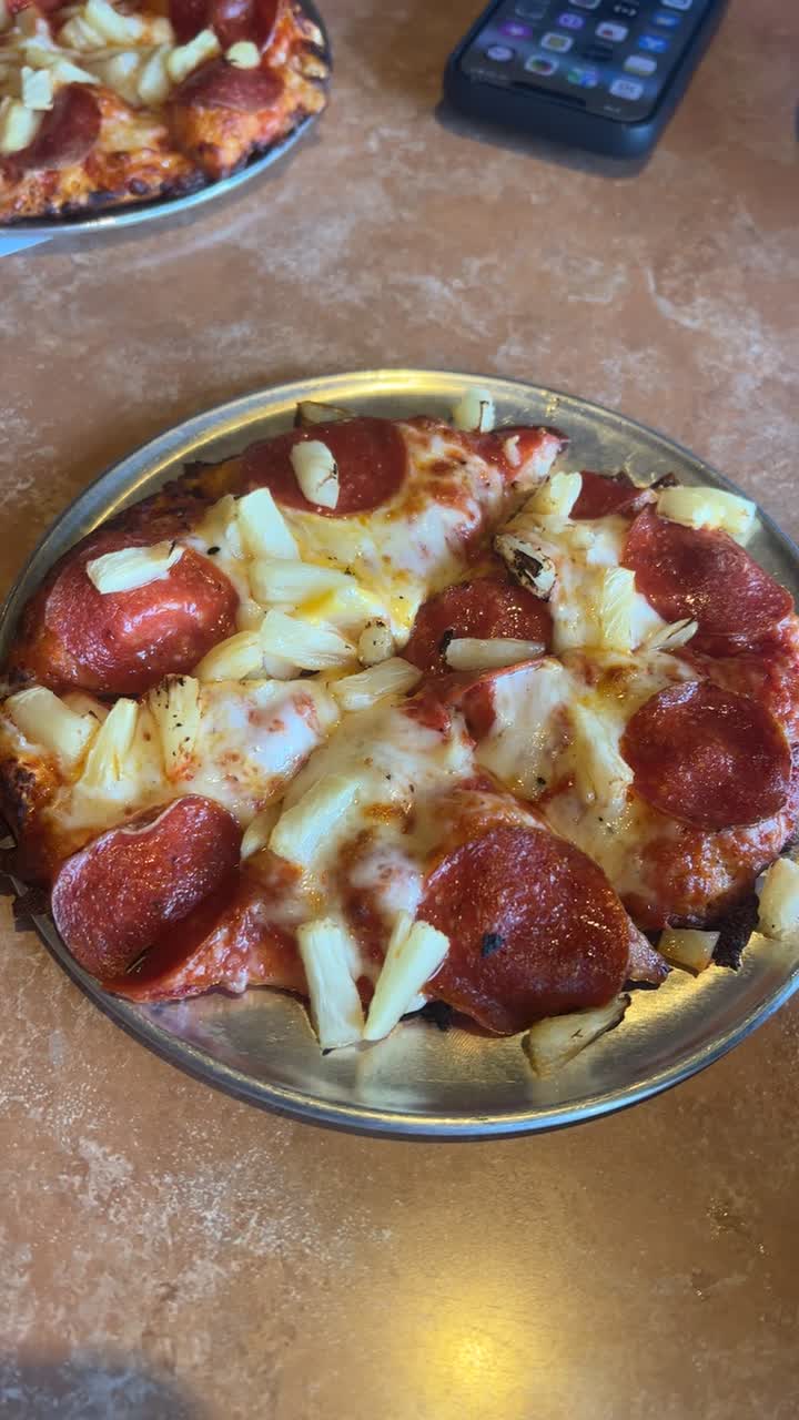 Toppers Pizza Place