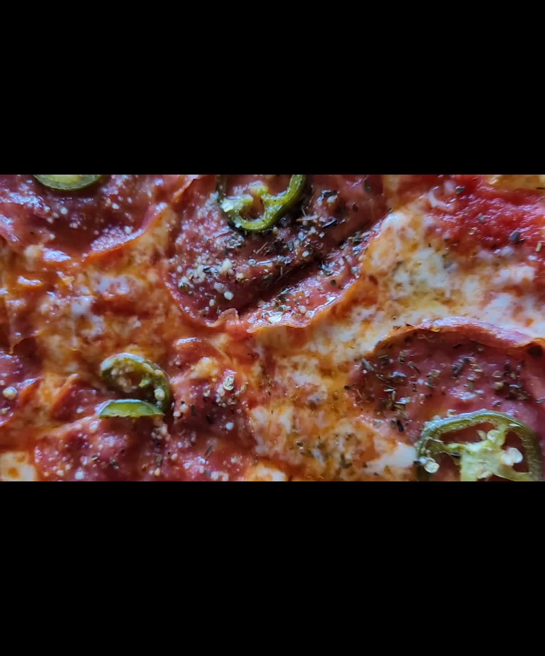 Video review of White Pie Pizzeria