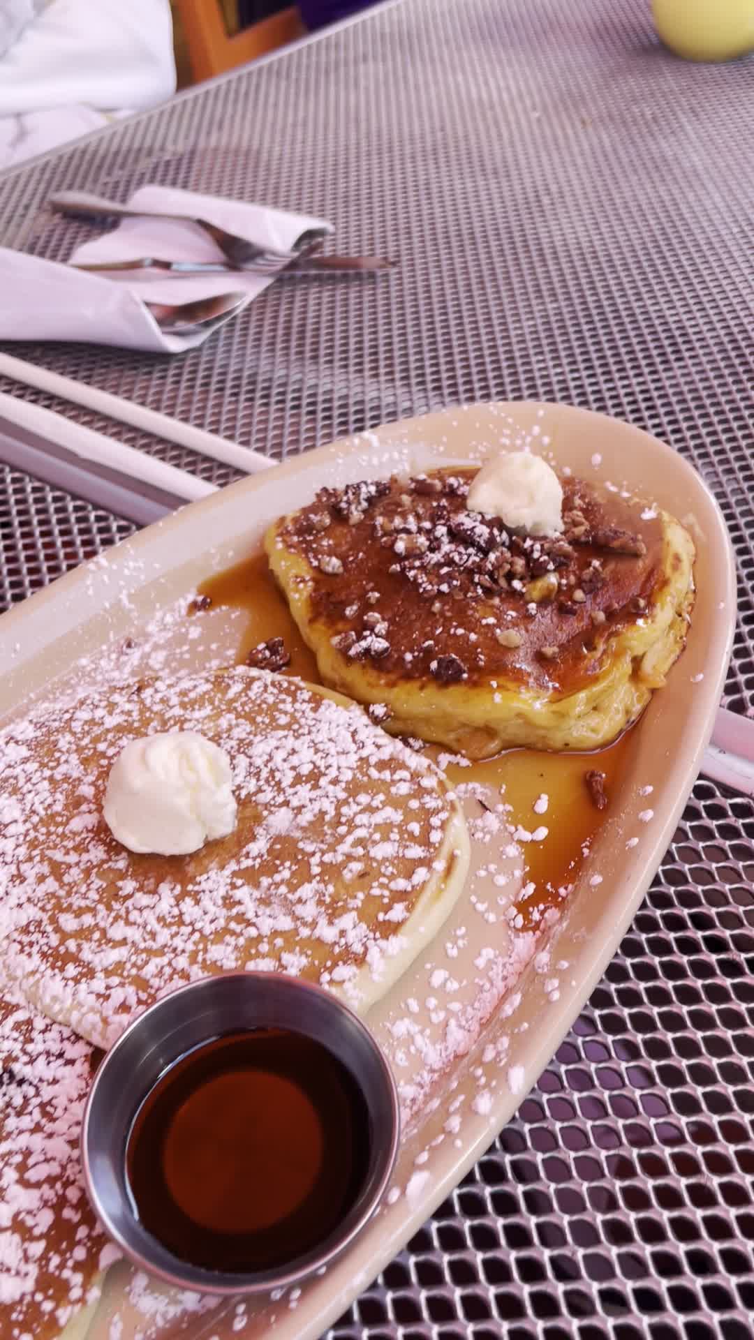 Snooze, an A.M. Eatery