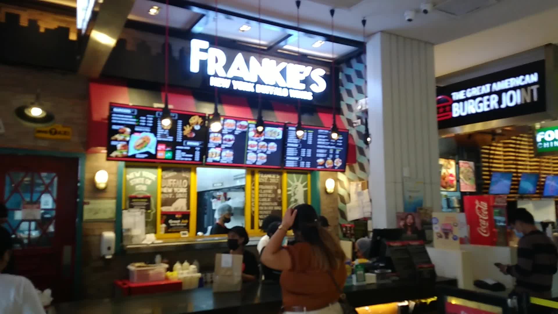 Frankie's New York Buffalo Wings - SM Aura