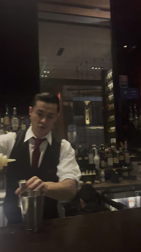 Zeta Bar
