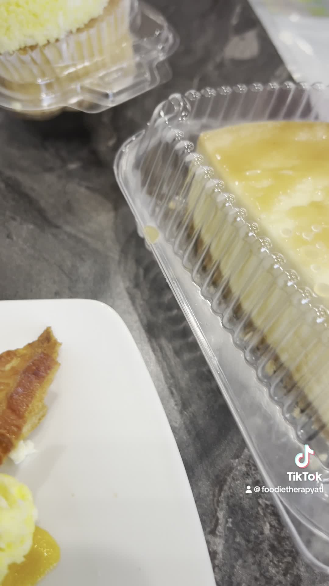 Decadent A Coffee and Dessert Bar