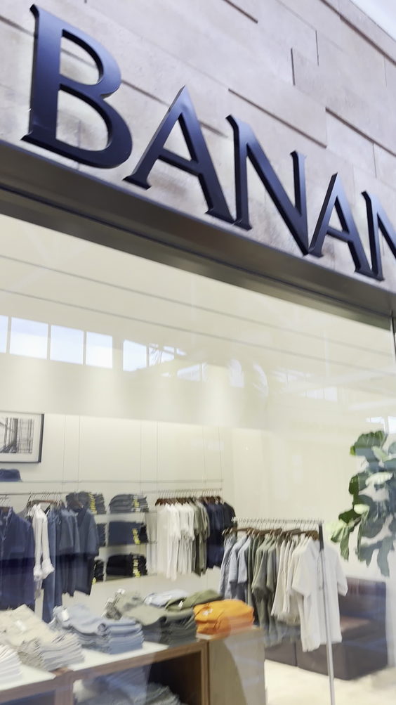 Banana Republic