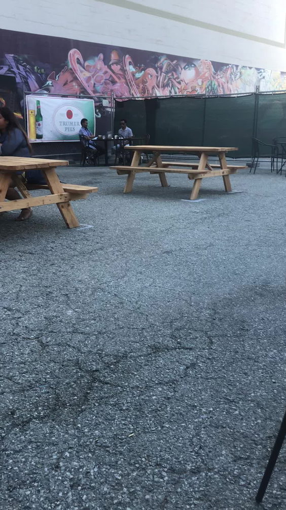 Luka's Taproom & Lounge