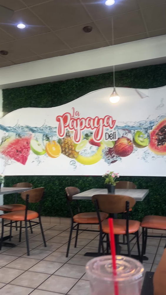 la papaya deli