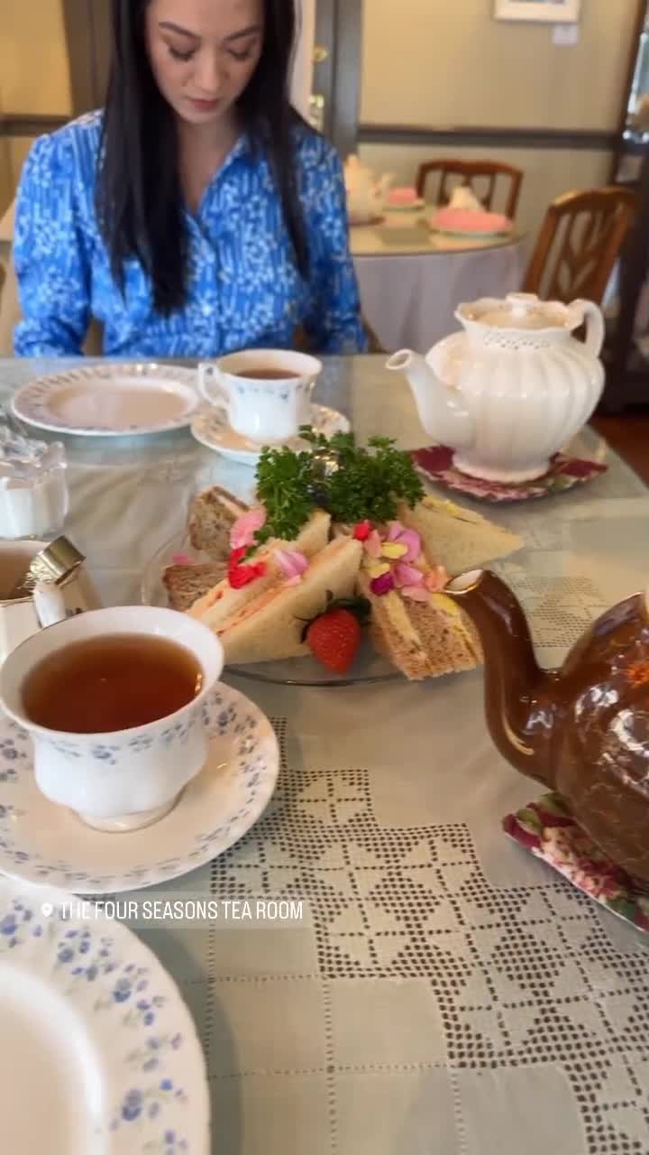 Four Seasons Tea Room
