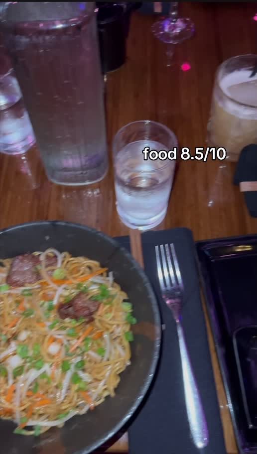 TEN Sushi + Cocktail Bar