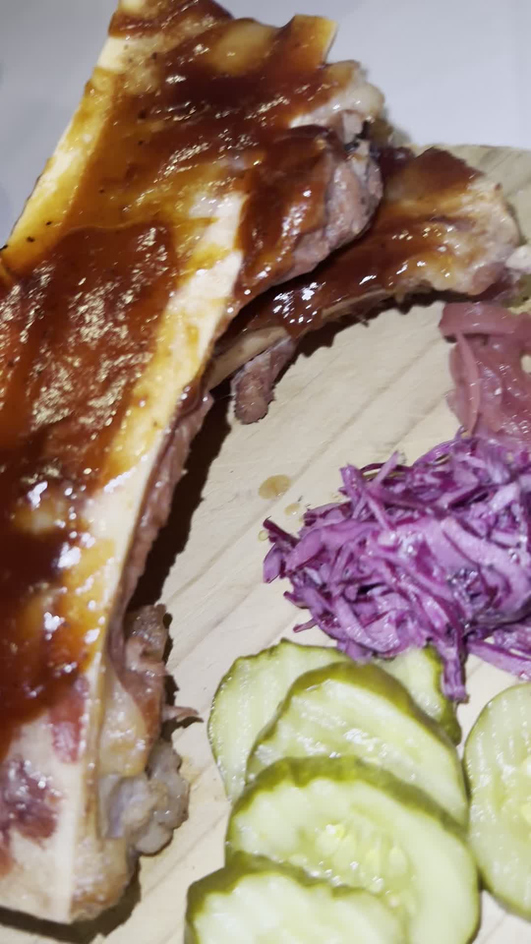 Video review of Federal American Grill