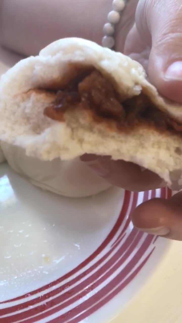 Video review of Dumpling & Tea House