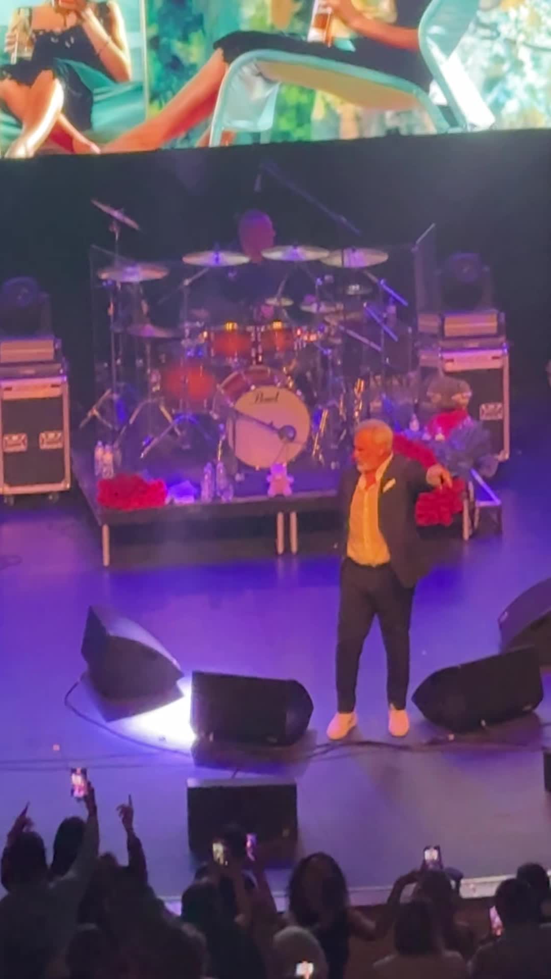 Video review of Frank Theatres Coral Square Stadium 8 Cinemas